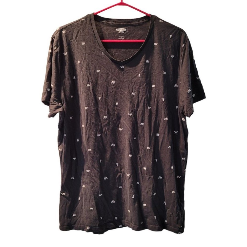 Large Old Navy Soft Washed Polar Bear Shirt